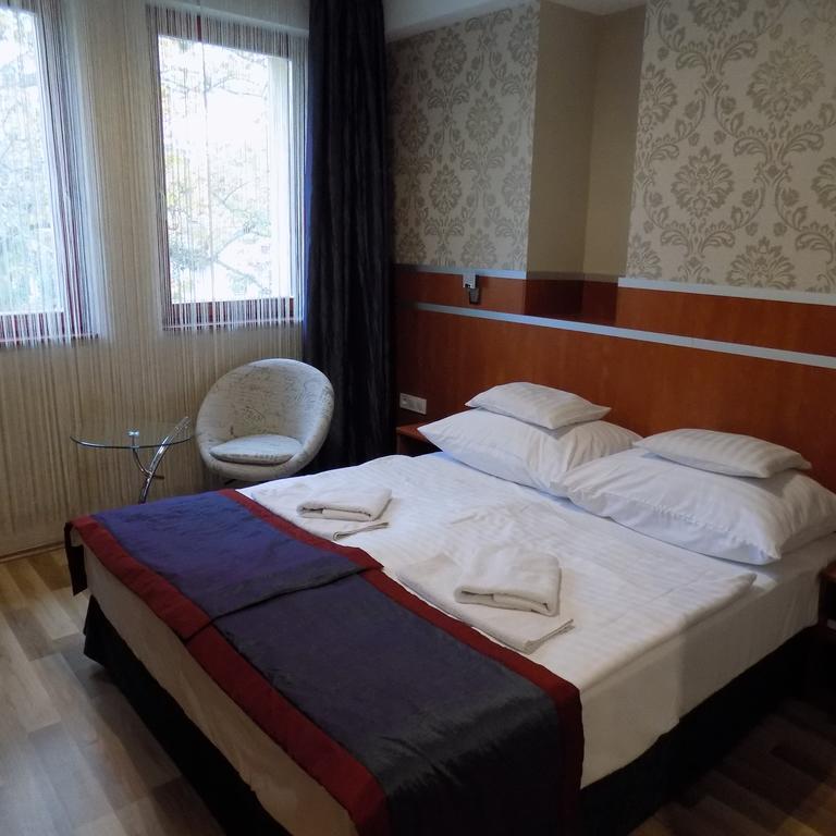 Fortuna Hotel Miskolc Dış mekan fotoğraf